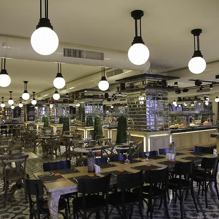 Hotell Elegance International