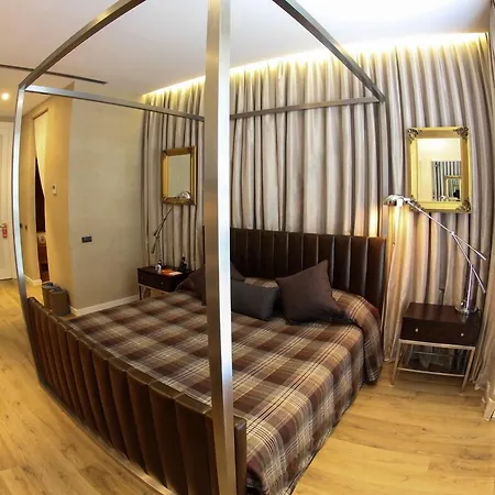 Elegance International