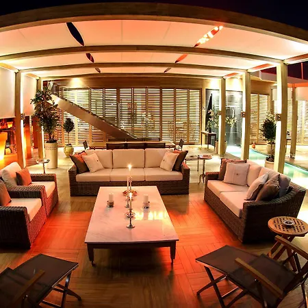 Otel Elegance International 5*